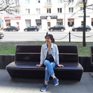 Meet your Posher, Binita